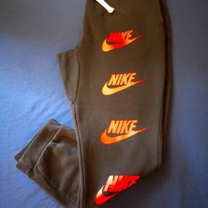 Nike Sweatpants